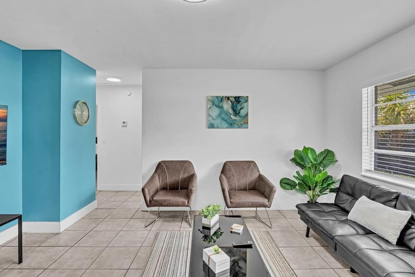 Modern 2Br Oasis Mins To Beach & Casino Db2 Dania Beach Exterior photo
